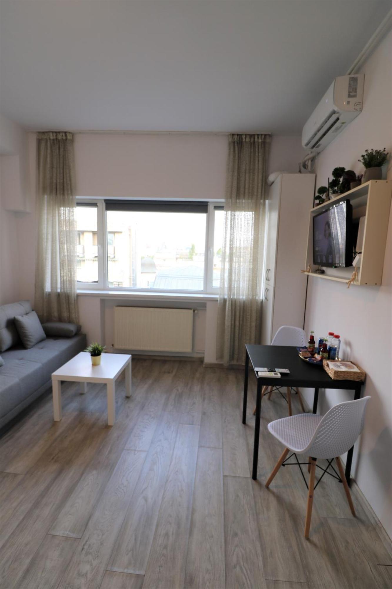 בוקרשט Cozy Deluxe Apartment - Old Town - Free Minibar מראה חיצוני תמונה