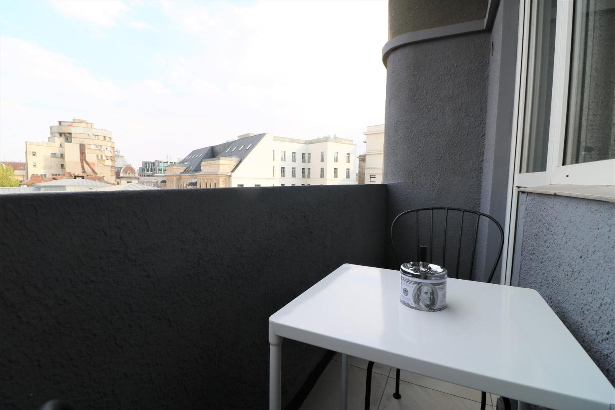 בוקרשט Cozy Deluxe Apartment - Old Town - Free Minibar מראה חיצוני תמונה